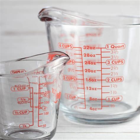 How Many Cups in 3 Quarts? How Many Cups in 3 Quarts?