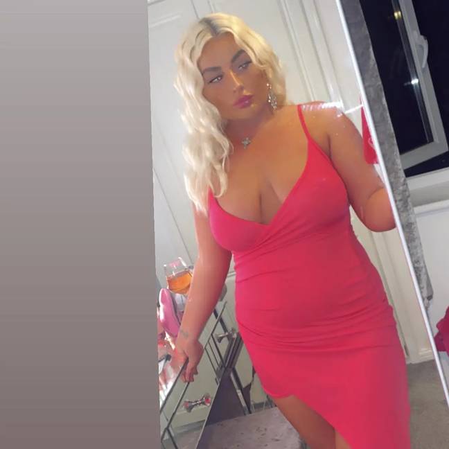 Unleashed: Abigail White's 5 OnlyFans Secrets