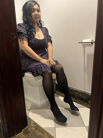 Akidearest's OnlyFans Leak: What Happened?