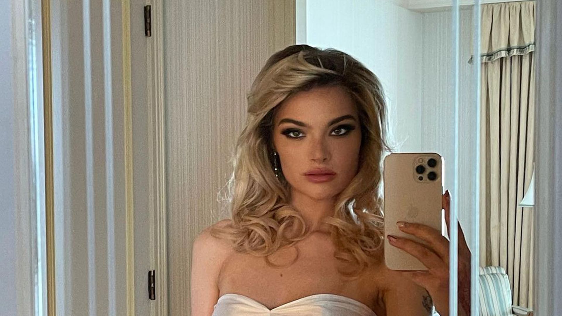 Alissa Violet's Leaked OnlyFans Content Revealed