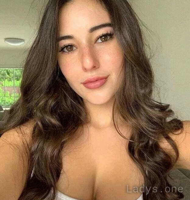 Angie Varona's OnlyFans: 2022 Leaked Content
