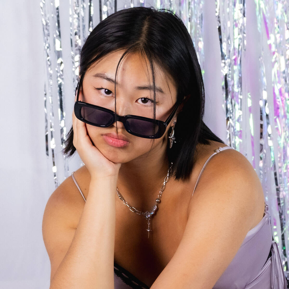 Annie Zheng's Age: Unveiling the Truth.