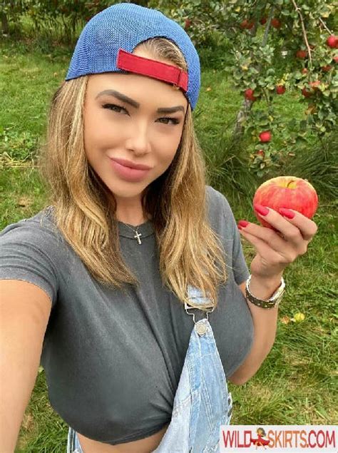 The Inside Scoop: Antje Utgaard's OnlyFans Journey