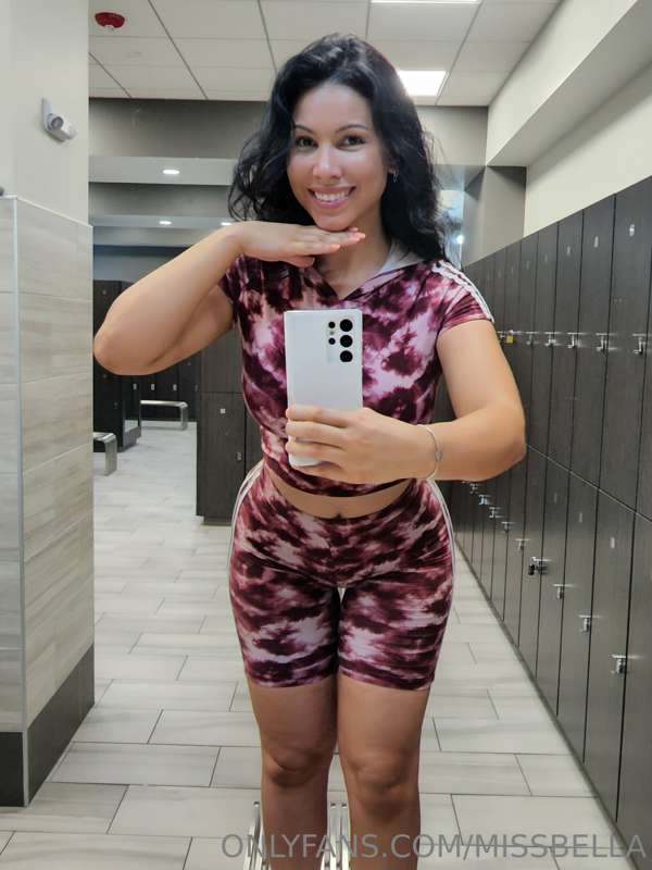 Leaked: Bella Brookz's OnlyFans Content Revealed