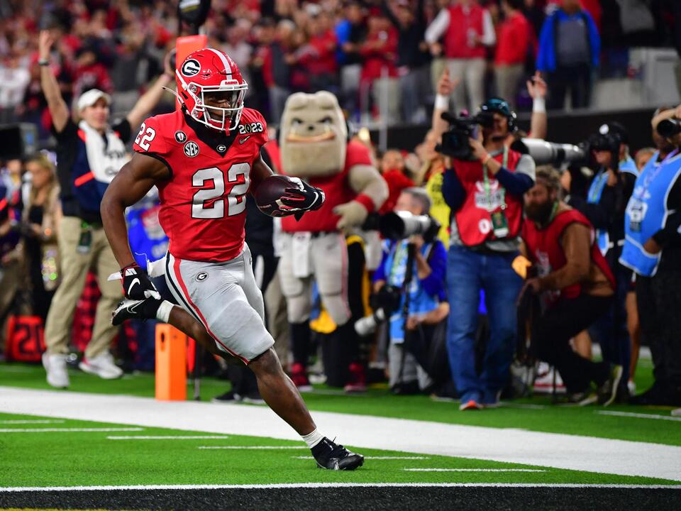 Branson Robinson Injury Update How Long Is The Georgia Rb Out For Branson Robinson Injury Update How Long Is The Georgia Rb Out For