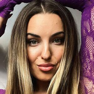 Cara Loves Lingerie Aka Caraloveslingerie Nude Leaks Onlyfans Photo 8 Cara Loves Lingerie Aka Caraloveslingerie Nude Leaks Onlyfans Photo 8