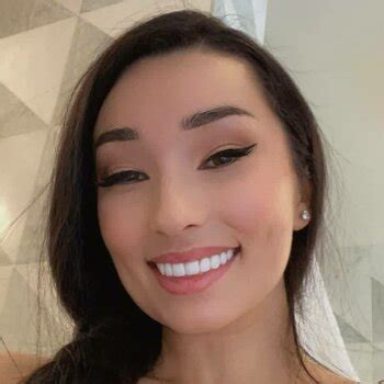 Carly Bel's OnlyFans Leaks: 5 Revealed Secrets