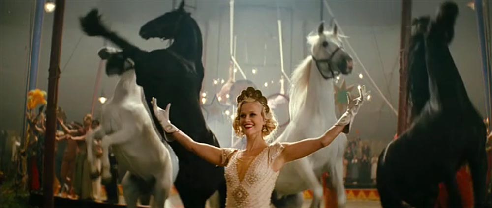 The Cast of Water Elephants Unveiled
