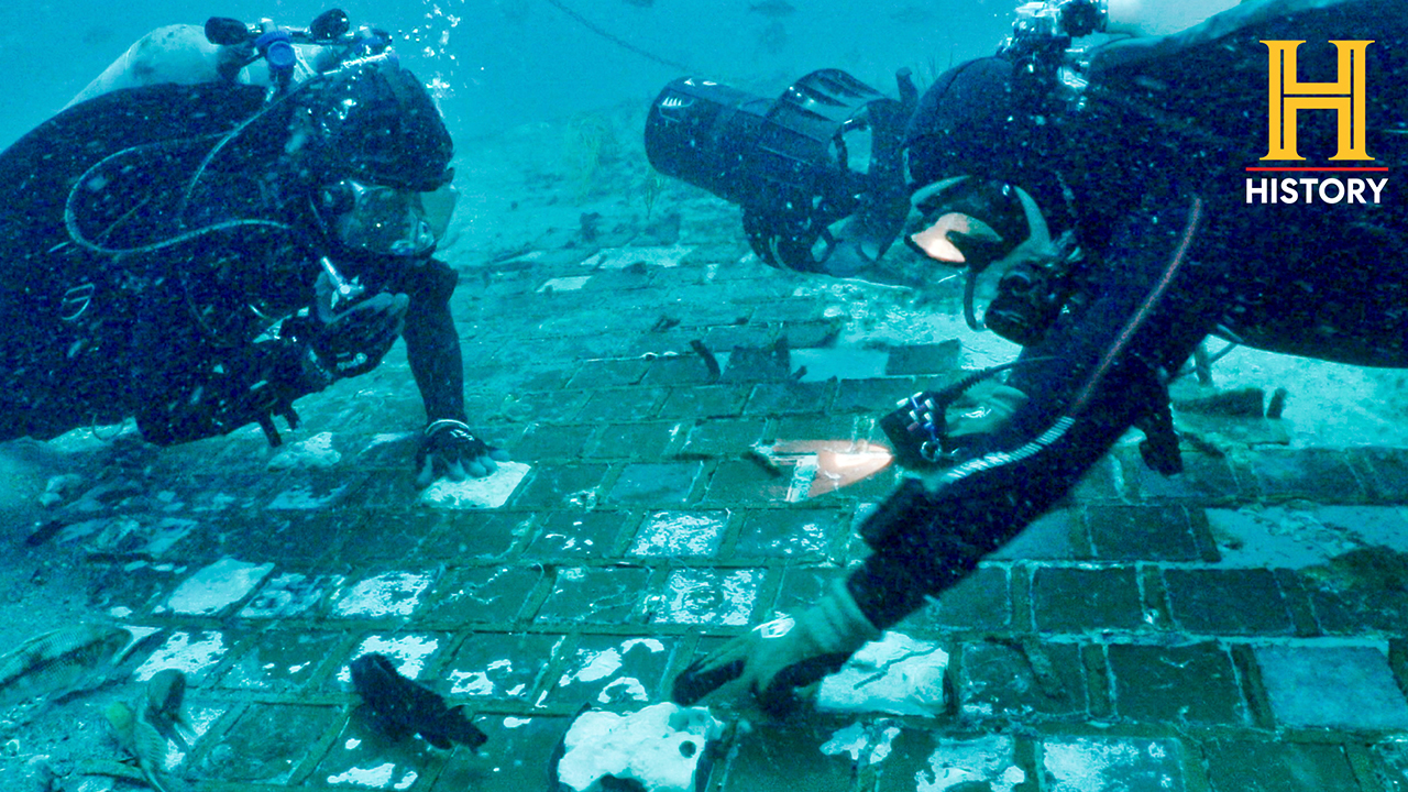 Challenger Space Shuttle Disaster History Channel Dive Team Finds Challenger Space Shuttle Disaster History Channel Dive Team Finds