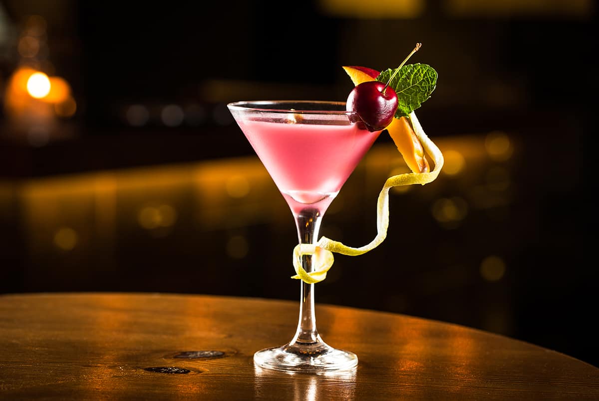 The Ultimate Cocktail Glass Guide