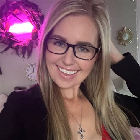 Exploring Desiree Noel's OnlyFans Leaks