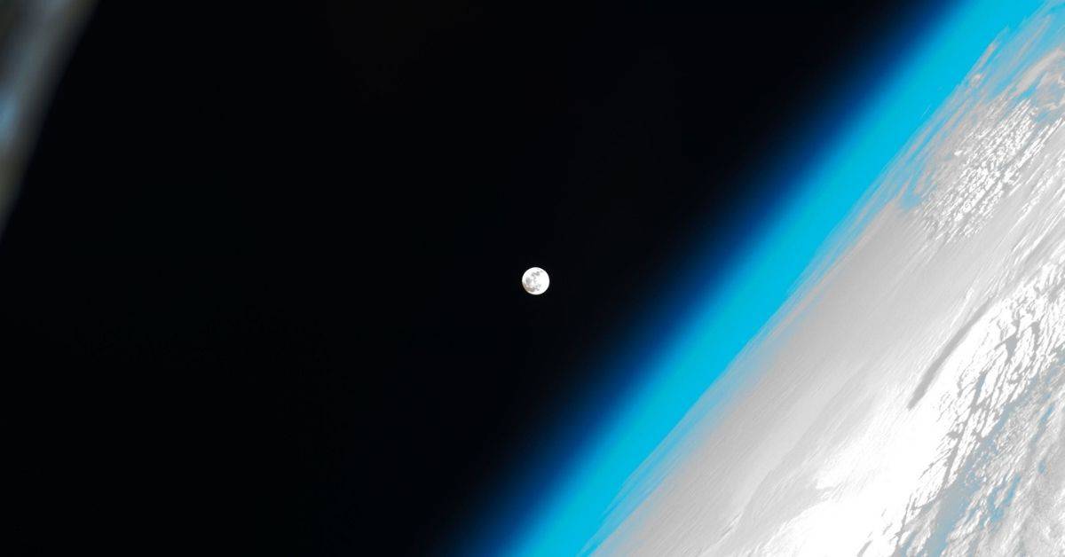 The Moon's Atmosphere: 5 Key Facts