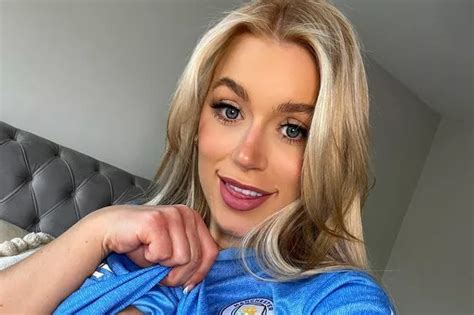 Elle Brook's OnlyFans Leaked: Unveiling the Truth
