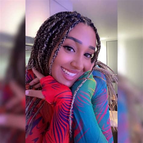 Exohydrax Hourglass Model Wiki Biography Age Weight Height Exohydrax Hourglass Model Wiki Biography Age Weight Height