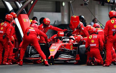 F1 Pit Crew: Salaries Unveiled