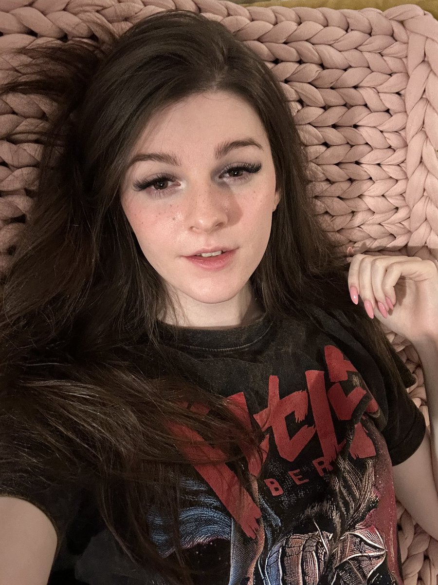 F1nn5ter On Twitter Im Just One Of The Boys A Very Manly Man Https