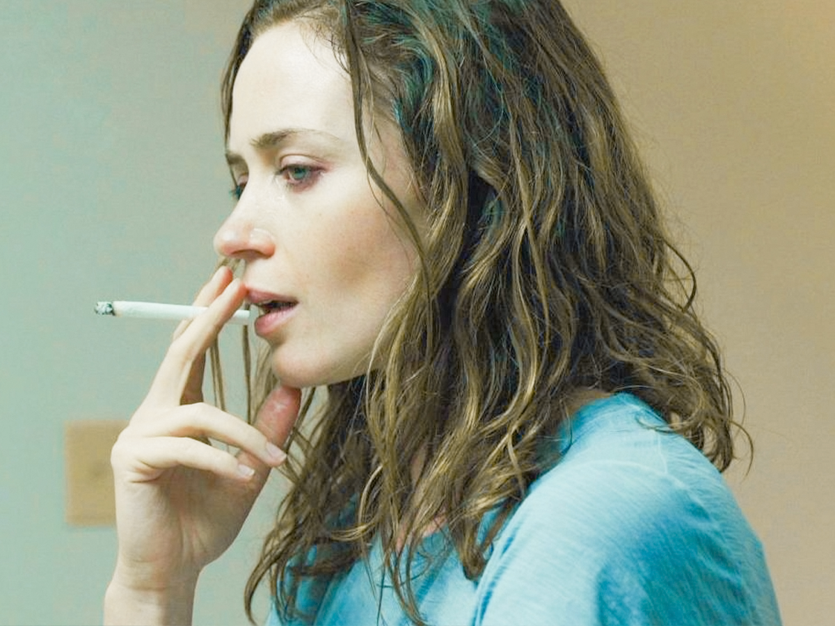 Female Celebrities Who Smoke Cigarettes Female Celebrities Who Smoke Cigarettes