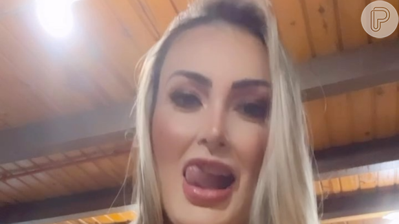 Foto Andressa Urach Anuncia Turn De Shows Er Ticos Pelo Brasil E Foto Andressa Urach Anuncia Turn De Shows Er Ticos Pelo Brasil E