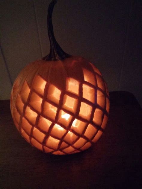10 Easy Steps to Geometric Pumpkin Carving