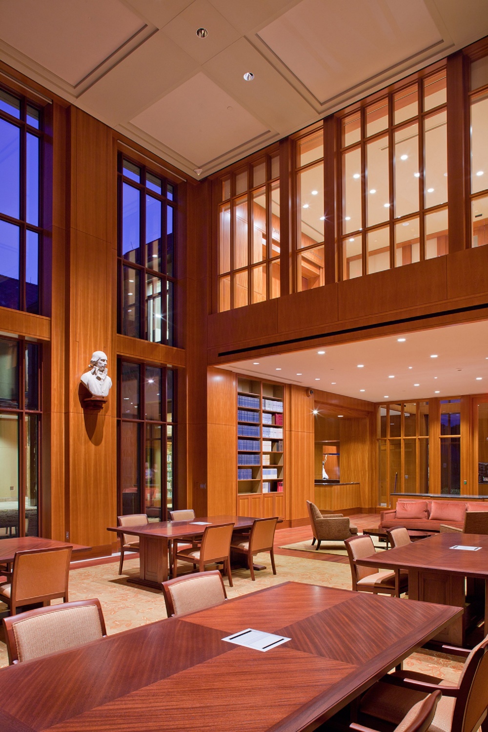 Discover the Legacy: George Washington Library