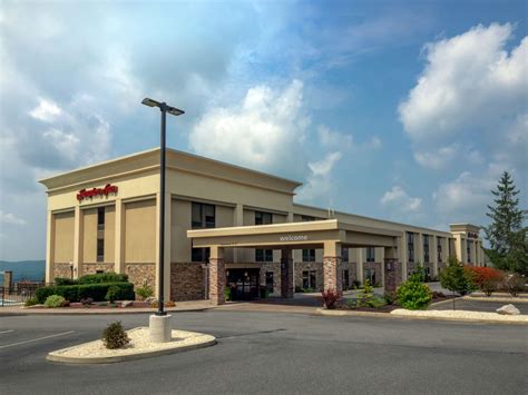 Hampton Inn Hazleton 1 Top Of The 80S Road Hazleton Pa Hotels Hampton Inn Hazleton 1 Top Of The 80S Road Hazleton Pa Hotels