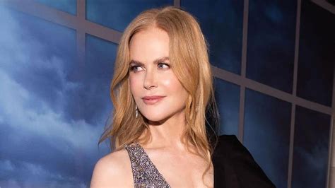The Stars Who Smoke: Famous Faces & Cigarettes