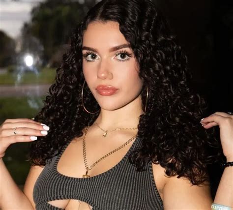 The Onlyfans Leak: Hoesluvkinz Exposed.