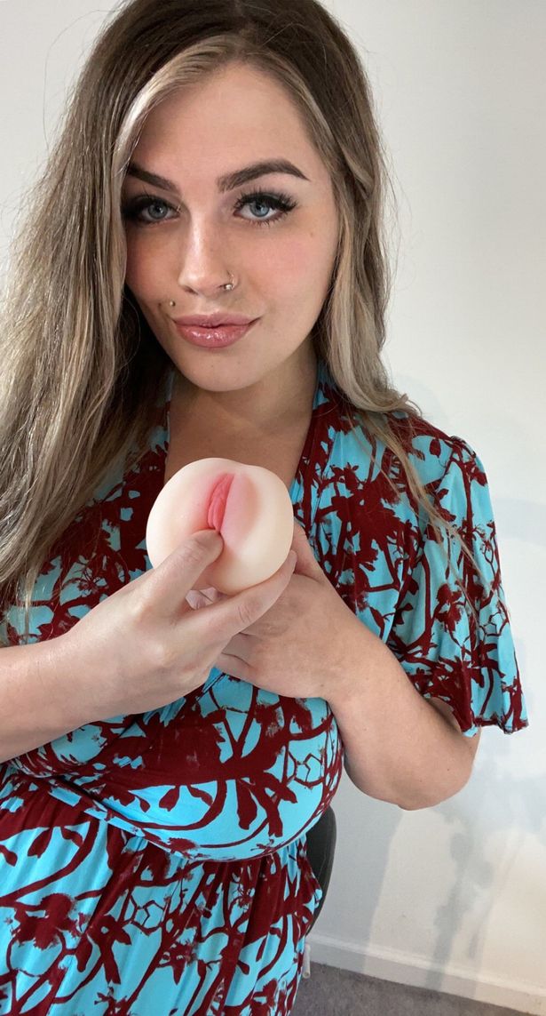 Top 10 Hottest OnlyFans Models to Follow Now