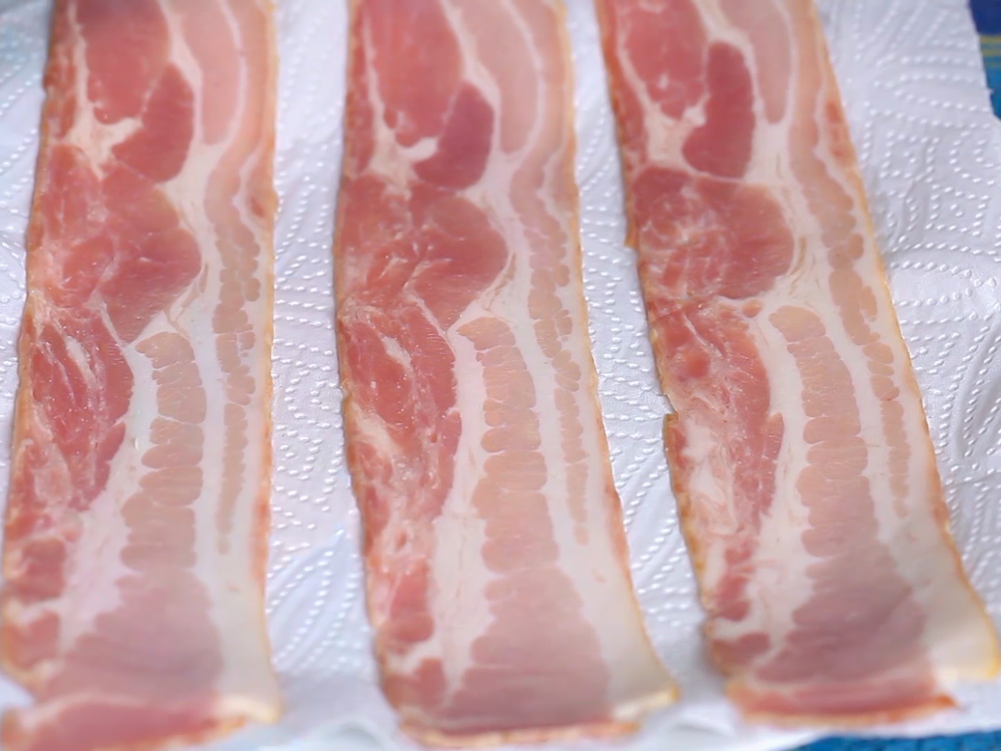5 Tips to Defrost Bacon Quickly