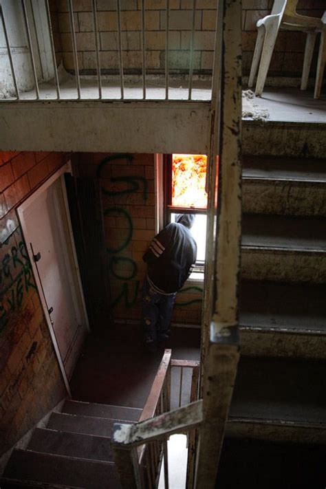 Inside Of The Robert Taylor Homes 2002 R Chicago