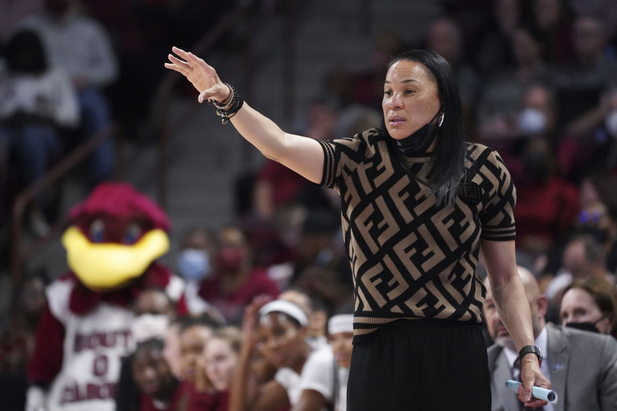 Is Dawn Staley Married Details On South Carolina Coach S Love Life And Is Dawn Staley Married Details On South Carolina Coach S Love Life And