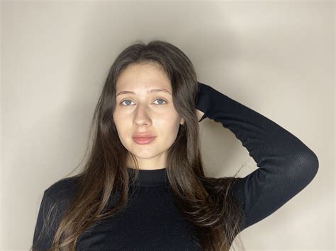 3 Easy Ways to Access Larahayes' OnlyFans