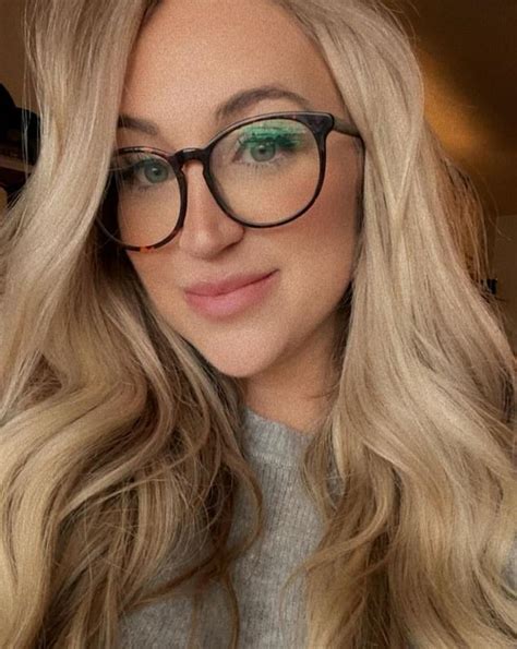 Exploring Leena Cooper's OnlyFans Content