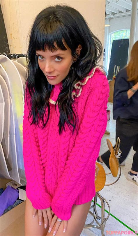 5 Surprising Facts About Lily Allen's OnlyFans Journey
