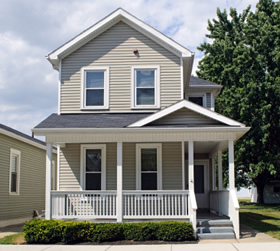 Single Mom's Guide: 5 Housing Tips Single Mom's Guide: 5 Housing Tips