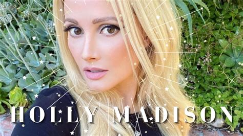 5 Ways to React to Luckless Holly's OF Leak