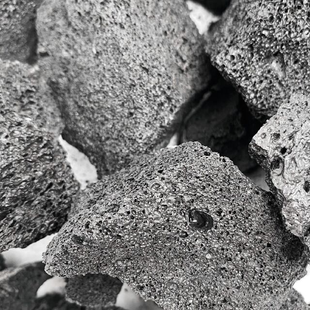Me Nano Detail Black Fuji Lava Stone Aquasabi Aquascaping Shop Me Nano Detail Black Fuji Lava Stone Aquasabi Aquascaping Shop