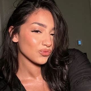 Miche Henao's OnlyFans Scandal: The Truth