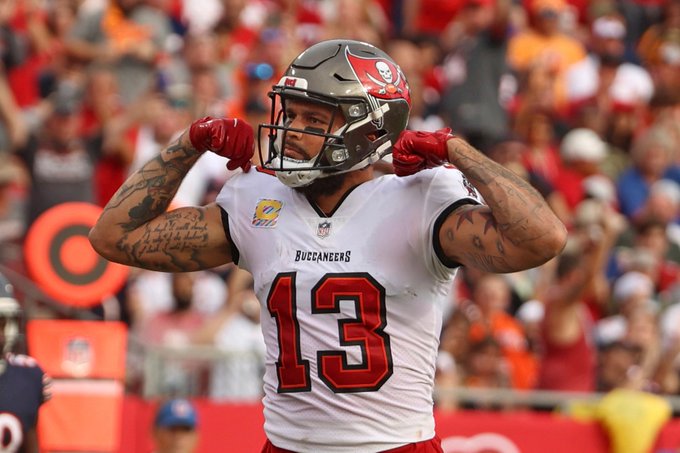 Mike Evans' Galveston Journey Unveiled