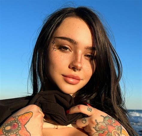 Top 5 MoodieMaggie OnlyFans Leaks