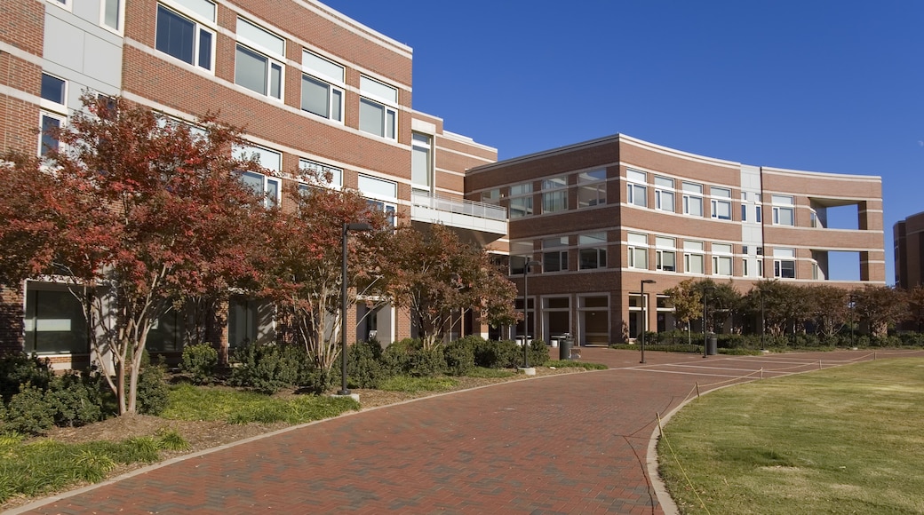 Top 5 Hotels Near NC State Top 5 Hotels Near NC State