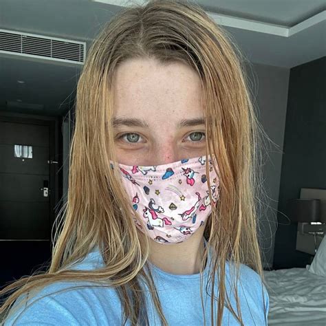 Sarah Bird's OnlyFans Secrets: 5 Revealed