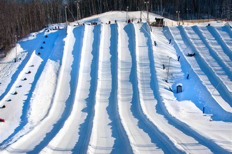 Top Ski Resorts Near Toronto Top Ski Resorts Near Toronto