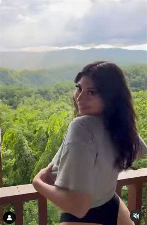 Sosyal Medya Fenomeni Cami Strella Tatil Payla M Yla Sosyal Medyada Sosyal Medya Fenomeni Cami Strella Tatil Payla M Yla Sosyal Medyada