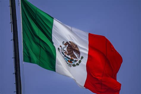 5 Fascinating Facts About Mexico's Flag