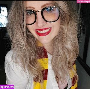 The Moist Queen's OnlyFans Leak: Unveiled!
