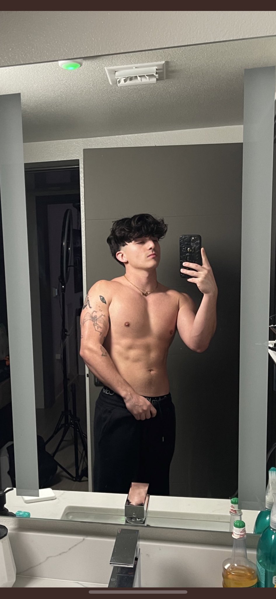 Tony Lopez's OnlyFans Scandal: What Happened?
