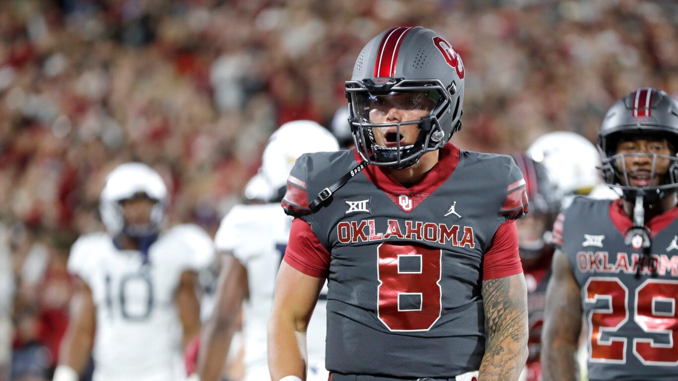 Top 10 College Football Qbs Returning For 2024 Season Top 10 College Football Qbs Returning For 2024 Season