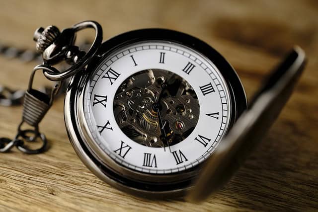 Experience Vegas: A Guide to Current Time