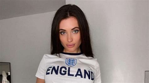 Wanita Ini Auto Tajir Setelah Jadi Model Onlyfans Padahal Profesi Wanita Ini Auto Tajir Setelah Jadi Model Onlyfans Padahal Profesi